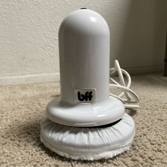 The BFF PRO 2.0 Miracle Body Buffer Massage Exfoliation Gun - Picture 3 of 16